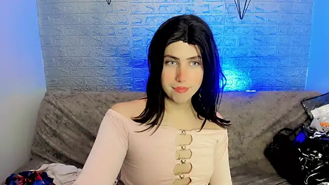 Snapshot of Oxana-Novikov chatting on March 20, 11:31 pm Oxana-Novikov online show from March 20, 11:31 pm