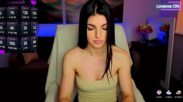 Angelina Clarks online show from June 20, 6:38 am