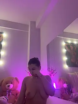 lissa yasemin online show from March 22, 2:37 am