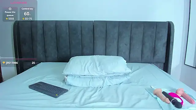 valtira nova online show from February 24, 6:38 am