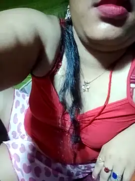 Snapshot of Super-Couple chatting on March 21, 6:07 pm Super-Couple online show from March 21, 6:07 pm