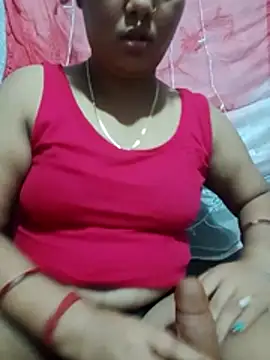 Snapshot of Super-Couple chatting on October 30, 5:09 am Super-Couple online show from October 30, 5:09 am