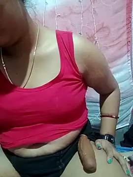 Snapshot of Super-Couple chatting on November 5, 12:16 pm Super-Couple online show from November 5, 12:16 pm