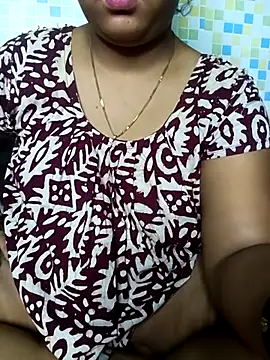 Snapshot of Super-Couple chatting on July 28, 5:56 pm Super-Couple online show from July 28, 5:56 pm
