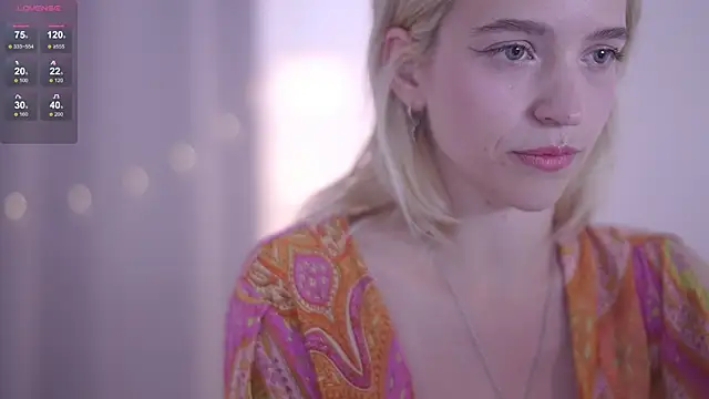 Snapshot of lolly_pie chatting on October 2, 10:00 am lolly pie online show from October 2, 10:00 am