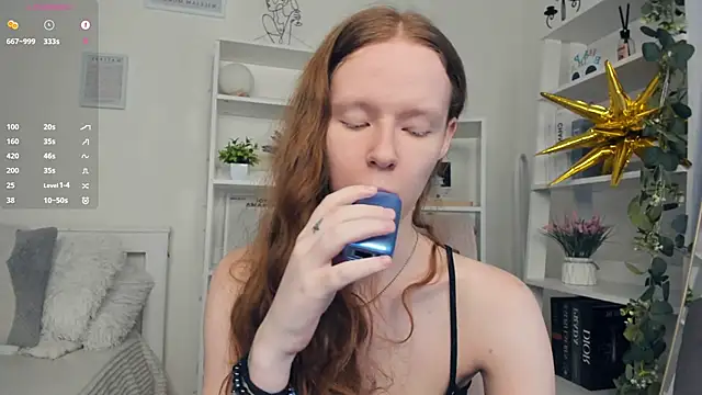 ZaraBluitt online show from June 14, 8:49 am