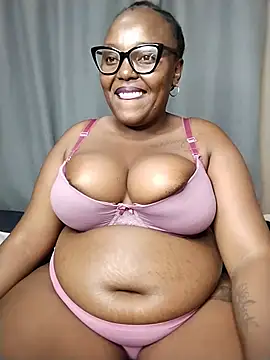 Snapshot of CHERRYYUMMY chatting on July 18, 10:02 pm CHERRYYUMMY online show from July 18, 10:02 pm