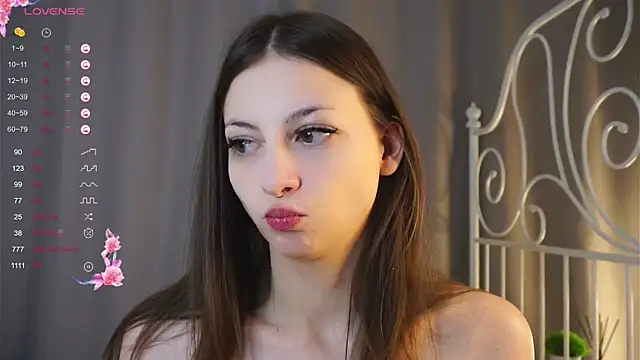 TayteHeston online show from February 15, 8:11 am