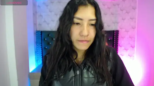 Sofi hot 4m online show from October 9, 5:22 pm