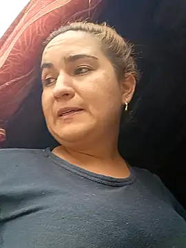 Snapshot of alexax0 chatting on February 1, 8:47 pm alexax0 online show from February 1, 8:47 pm