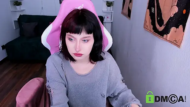 Snapshot of ElizaNik_ chatting on March 14, 4:43 am ElizaNik online show from March 14, 4:43 am