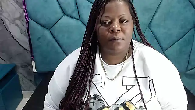 Snapshot of rocio_bbw_ chatting on November 6, 3:18 am rocio bbw online show from November 6, 3:18 am