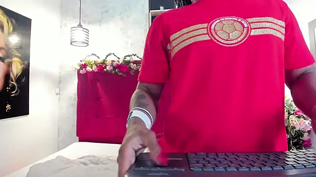 SilvannaFit online show from June 19, 11:25 am