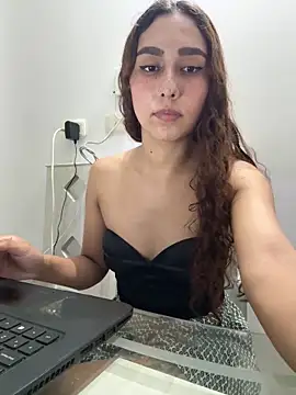 Snapshot of CANDYXXX- chatting on December 16, 12:26 am CANDYXXX- online show from December 16, 12:26 am