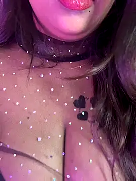 Snapshot of wildestcouplee chatting on November 28, 11:46 am wildestcouplee online show from November 28, 11:46 am