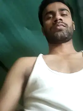 Snapshot of Skinny_Bigass_23 chatting on May 6, 5:57 am Skinny Bigass 23 online show from May 6, 5:57 am