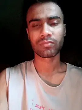 Snapshot of Skinny_Bigass_23 chatting on May 25, 12:16 am Skinny Bigass 23 online show from May 25, 12:16 am