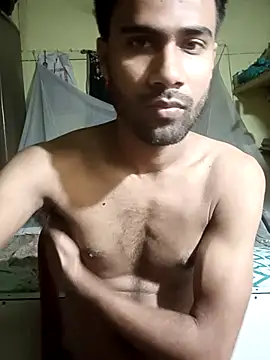 Snapshot of Skinny_Bigass_23 chatting on June 10, 11:35 pm Skinny Bigass 23 online show from June 10, 11:35 pm
