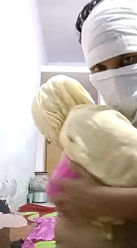 hot wife 35 online show from December 3, 5:45 pm