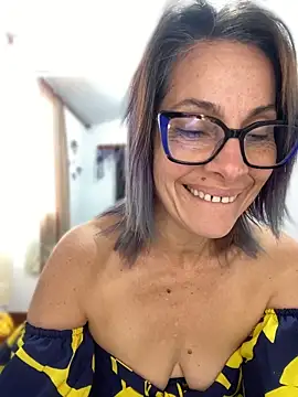 Snapshot of Goddess-Love- chatting on June 8, 9:04 pm Goddess-Love- online show from June 8, 9:04 pm