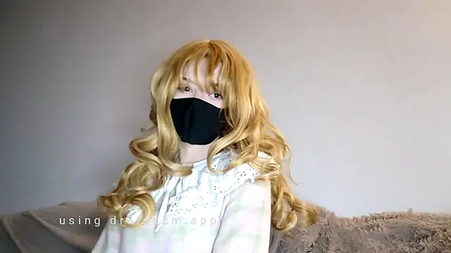 MirraMissu online show from December 2, 12:19 am