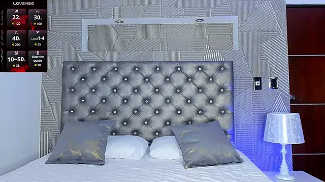 Snapshot of Valery_Diamond chatting on May 28, 11:13 pm Valery Diamond online show from May 28, 11:13 pm