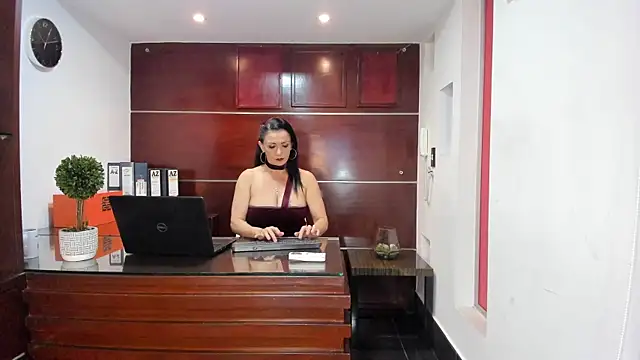 Snapshot of Valery_Diamond chatting on July 12, 11:07 pm Valery Diamond online show from July 12, 11:07 pm