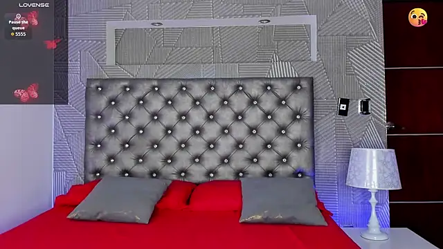 Snapshot of Valery_Diamond chatting on July 29, 9:35 pm Valery Diamond online show from July 29, 9:35 pm