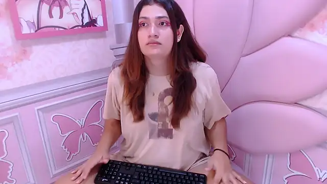 Valery Maravilla  online show from December 23, 12:19 pm