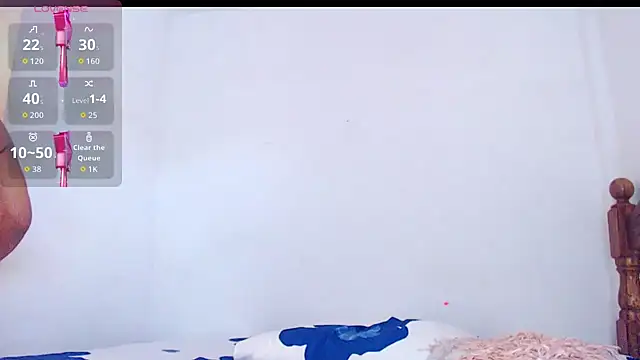 blondebitchlitle online show from June 28, 12:44 pm