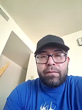 Snapshot of jr91esl chatting on February 9, 11:20 pm jr91esl online show from February 9, 11:20 pm