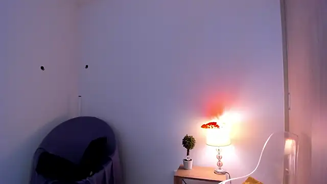 Snapshot of _Sam_sexy_ chatting on October 31, 8:10 pm Sam sexy online show from October 31, 8:10 pm