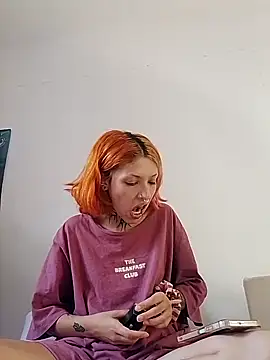 littledoll juicy online show from March 16, 9:26 pm