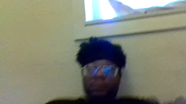 Snapshot of dvaughn3117 chatting on April 10, 11:53 pm dvaughn3117 online show from April 10, 11:53 pm