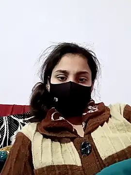 magicmoment00786 online show from December 13, 9:57 am