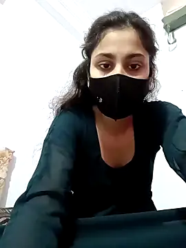 magicmoment00786 online show from December 22, 10:28 am