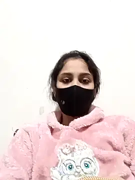 magicmoment00786 online show from December 22, 4:17 pm