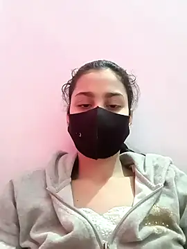 magicmoment00786 online show from February 2, 7:41 am