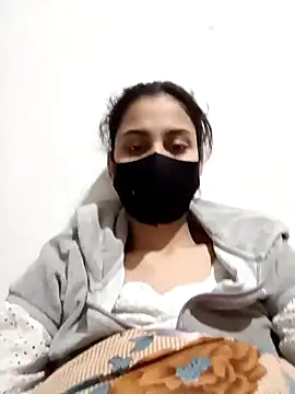 magicmoment00786 online show from February 2, 3:49 pm