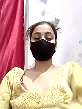 magicmoment00786 online show from September 9, 1:21 pm