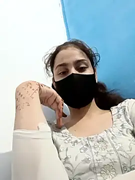 magicmoment00786 online show from September 11, 1:44 pm