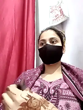 magicmoment00786 online show from November 29, 1:14 pm