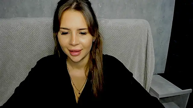 Snapshot of SuraMune chatting on November 3, 7:37 pm SuraMune online show from November 3, 7:37 pm