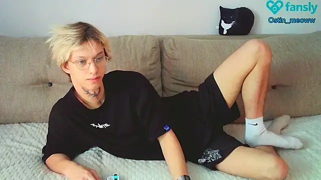 Ostin meow online show from February 27, 7:01 am