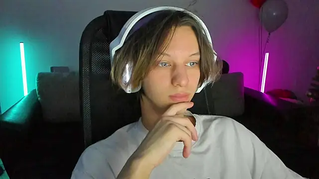 Ostin meow online show from January 11, 1:16 pm