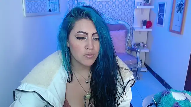 scarleth blue online show from February 26, 6:37 am