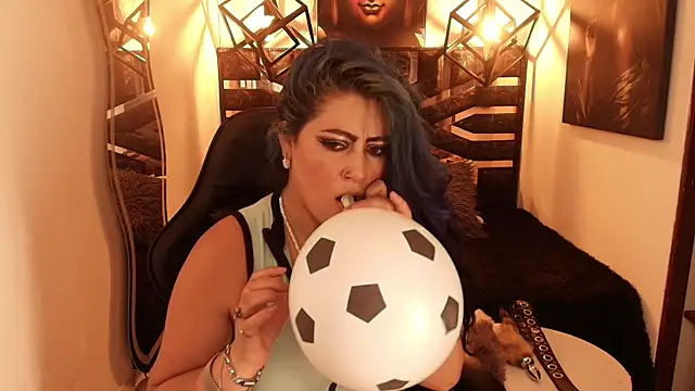 scarleth blue online show from July 3, 3:02 am