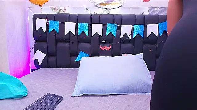 canela oss online show from September 30, 11:59 am