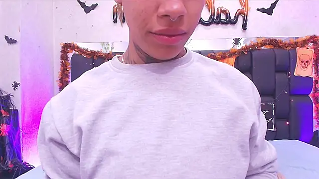 canela oss online show from October 22, 11:54 am