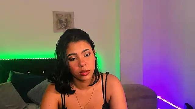 Snapshot of sharon_and_myke chatting on December 3, 3:09 am sharon and myke online show from December 3, 3:09 am